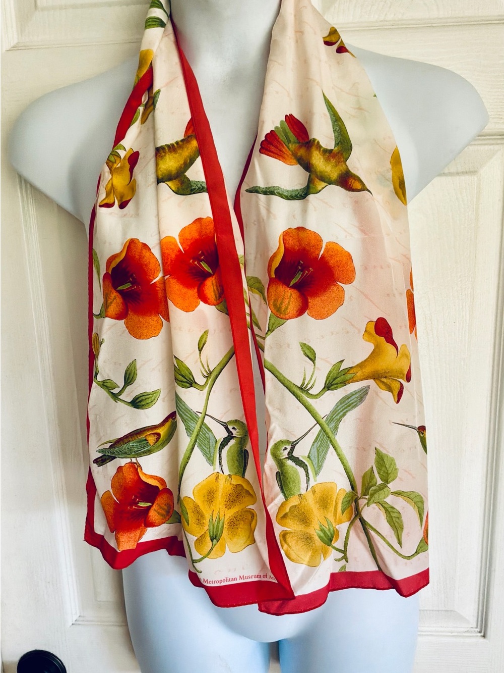 THE METROPOLITAN MUSEUM OF ART…silk scarf